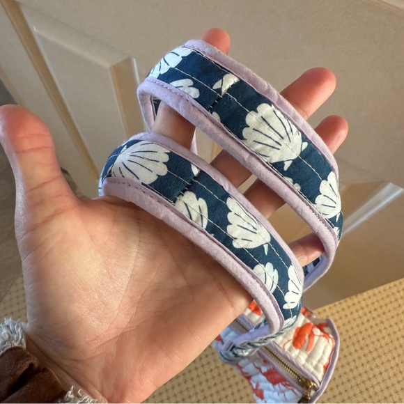 Sara Fitz Lobster & Shell Print Barrel Shaped Tote Bag - Picture 3 of 16